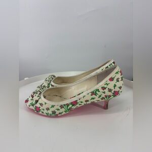 Vintage Betsey Johnson Rose Pin Up Floral Kitten Heels w/ Bow Cream Green Pink 7